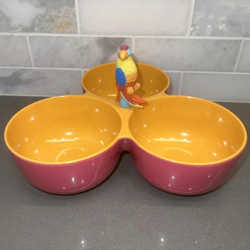 NEW Island, Paradise Plastic Parrot 3 Bowl Serving Tray